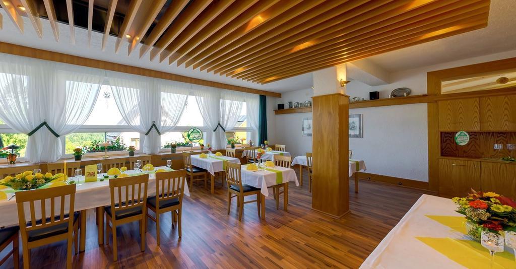 Ferienhotel Muehlleithen คลินเงนธาล ภายนอก รูปภาพ